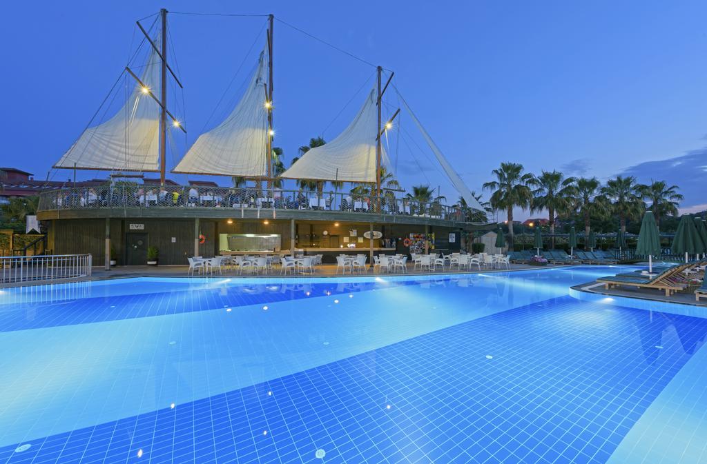 Can Garden Resort Side Buitenkant foto